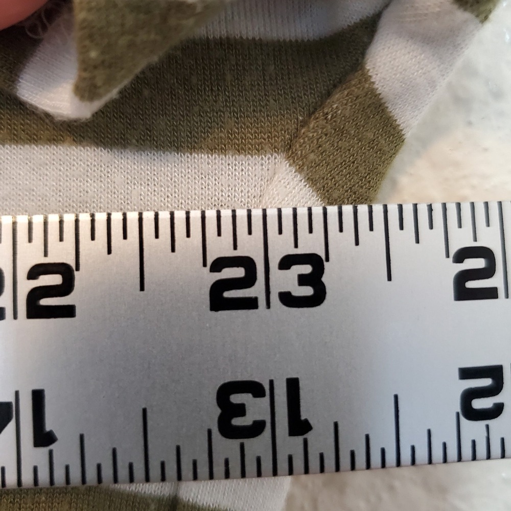 Jane + Delancey Olive Green White Striped Ruffle Sleeve Knit Top XL - Picture 9 of 13